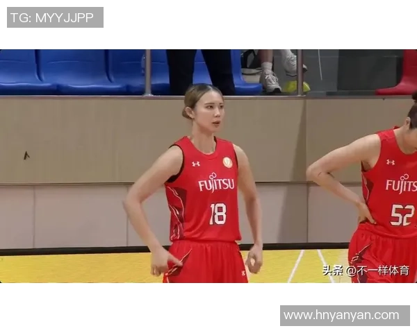 东菀女篮迎战上海女篮全力争胜展现青春风采与团队精神