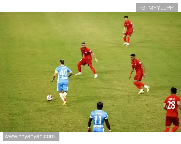 丽江与梅州比赛中争议点球引发热议球迷意见分歧不容忽视